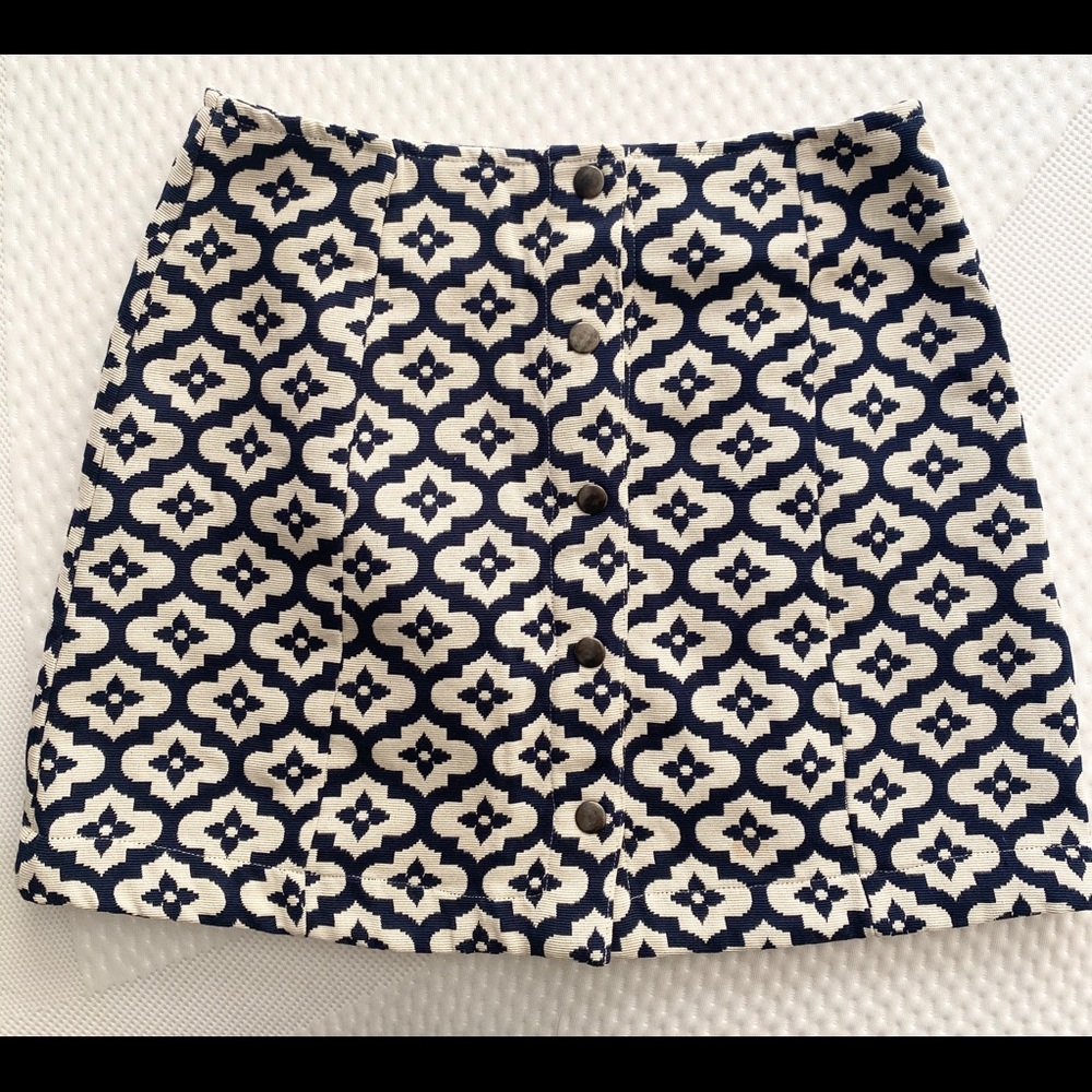 Top Shop mini skirt with pattern